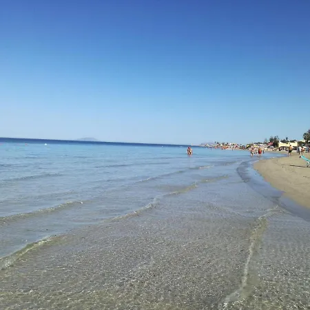Zero Passi Dal Mare بيت للعطل *